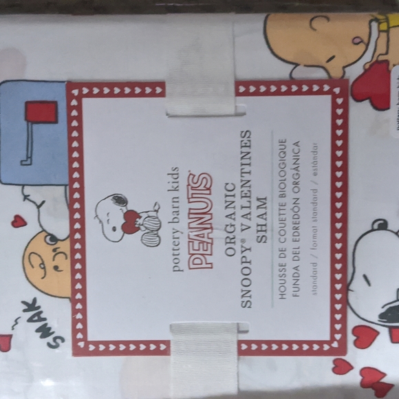 Pottery barn kids snoopy valentine's duvet & sham. Twin size. - Picture 3 of 3